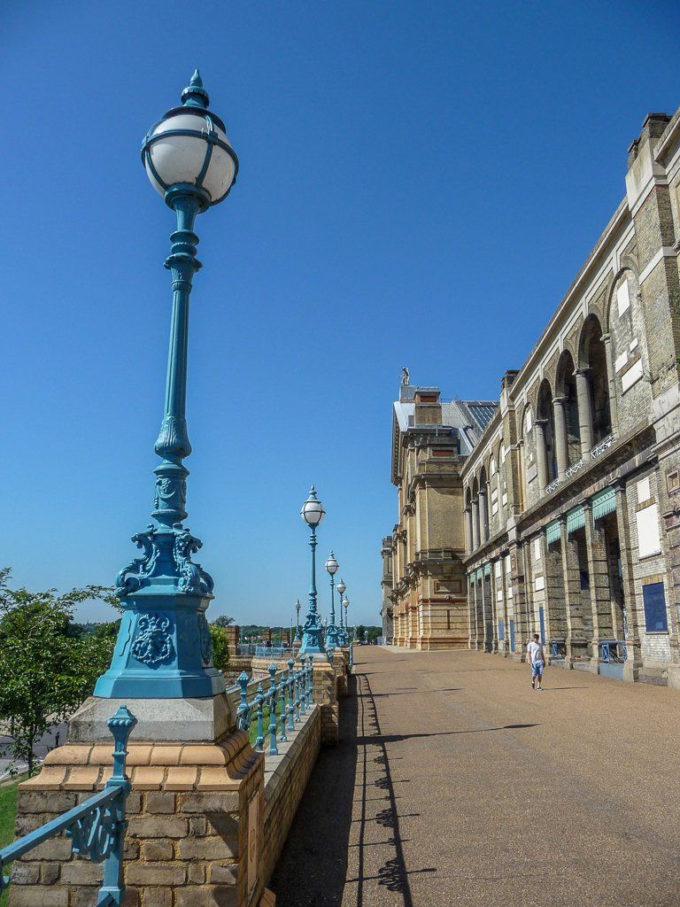Alexandra Palace Terrace, viewpoint in London