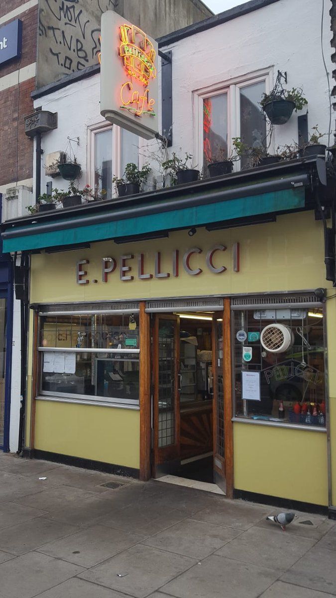 E. Pellicci, a Grade II-listed Italian-run East End cafe