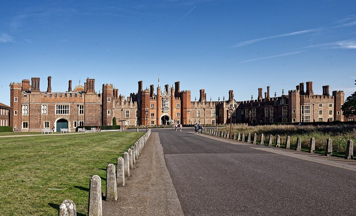 Hampton Court Palace, Henry VIII's sprawling Tudor palace
