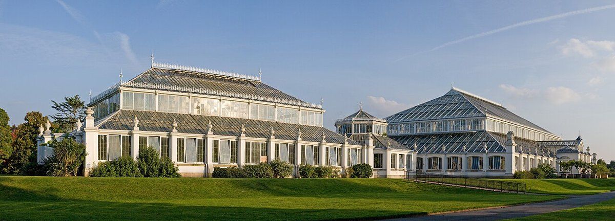Royal Botanic Gardens, Kew, a vast World Heritage botanic garden