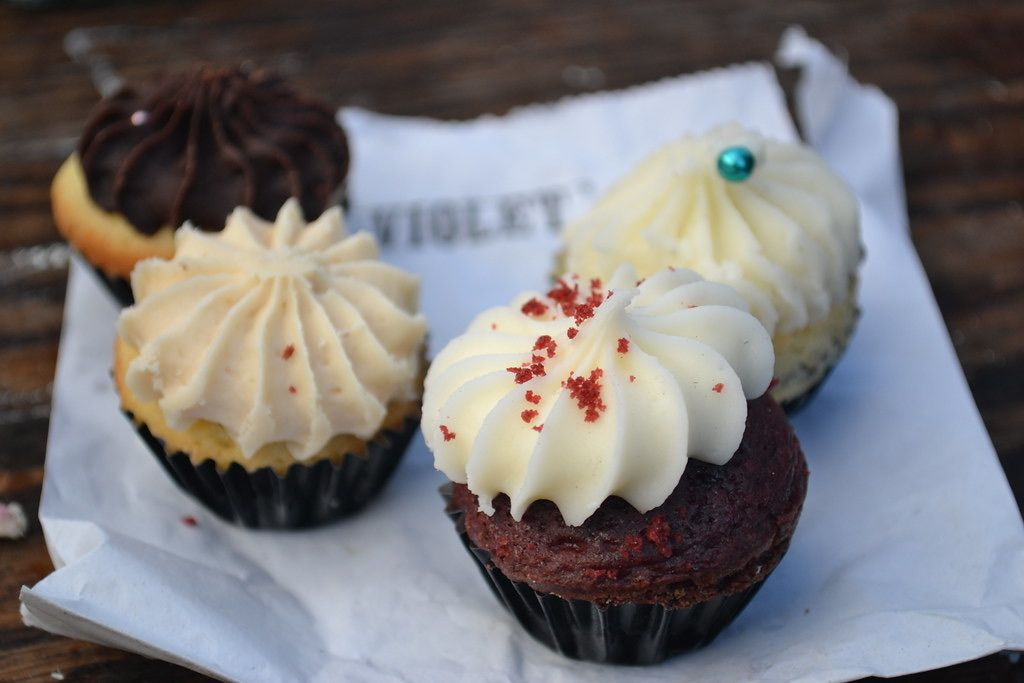 Violet Cakes, a California-style bakery and cafe