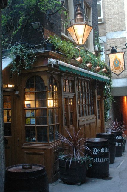 Ye Olde Mitre, a tiny 16th-century pub hidden down an unmarked alley off Hatton Garden